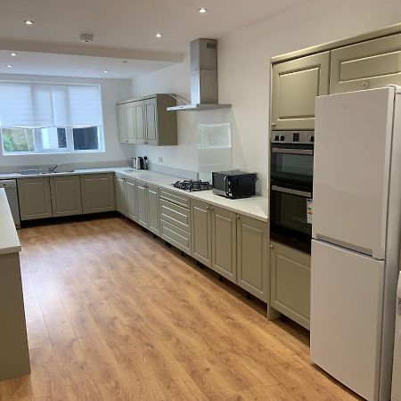 Entire Seaside Home, Sleeps 8, All En-Suite Rooms New Brighton Exterior foto