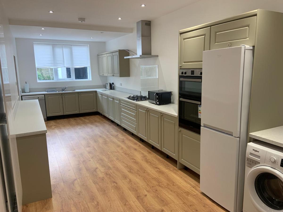 Entire Seaside Home, Sleeps 8, All En-Suite Rooms New Brighton Exterior foto